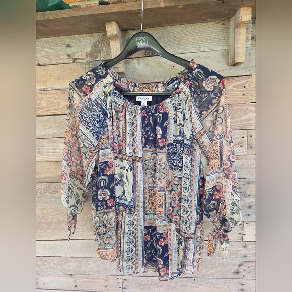 Blouse - Picture 1 of 7